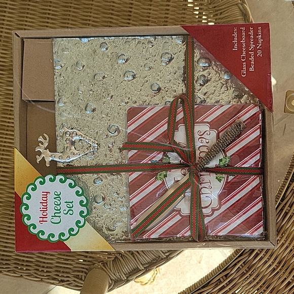 Other - Christmas holiday cheese board set 3 piece